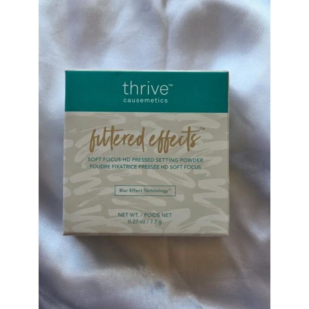 Thrive Filtered Effects Soft Focus HD Pressed Setting Powder - Light - Picture 2 of 11